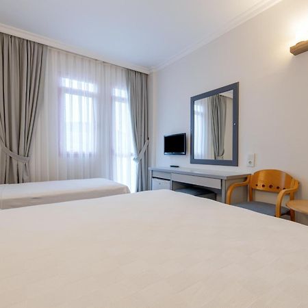 Hanedan Beach Hotel Foca Kültér fotó